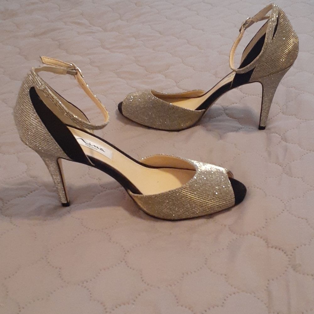 Women's Nina Peep-Toe 4" Heels Steel Luna